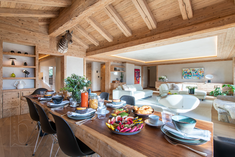 appartement-madelia-verbier-table-dressee-04.jpg