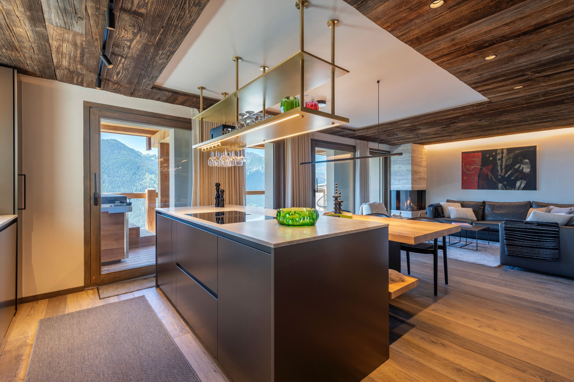 appartement-le-bry-c02-verbier-cuisine-ilot-02.jpg
