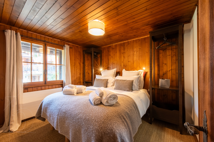 chalet-la-vadrouille-verbier-chambre-double-vue-ensemble-21.jpg