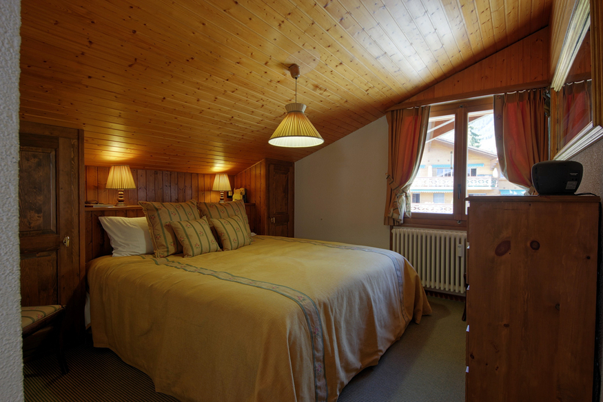 appartement-mondzeu-c271-verbier-chambre-double-09.jpg