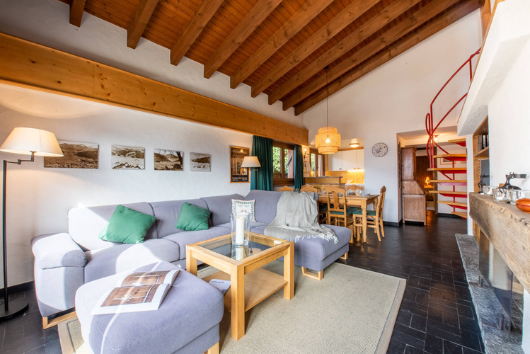 appartement-carina-251-verbier-sejour-lumineux-05.jpg