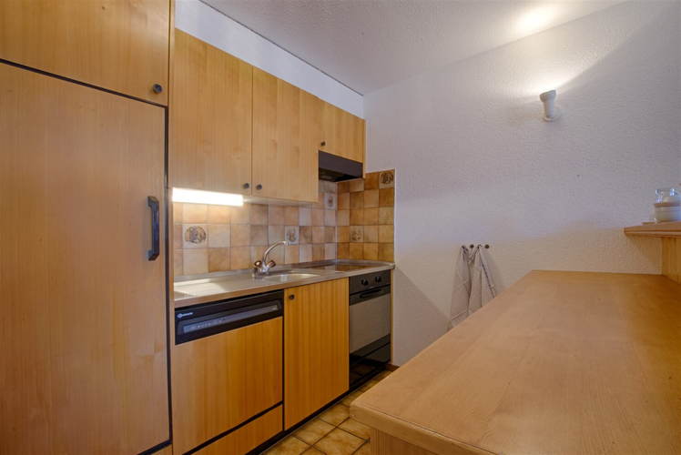 appartement-flaminia-431-verbier-cuisine-equipee-05.jpg