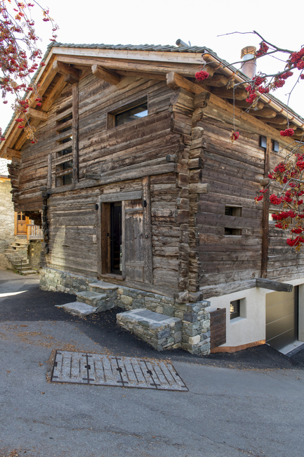 chalet-nangi-verbier-facade-chalet-bois-13.jpg