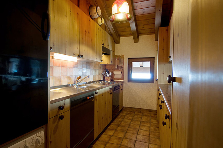 appartement-flaminia-432-verbier-cuisine-equipee-06.jpg