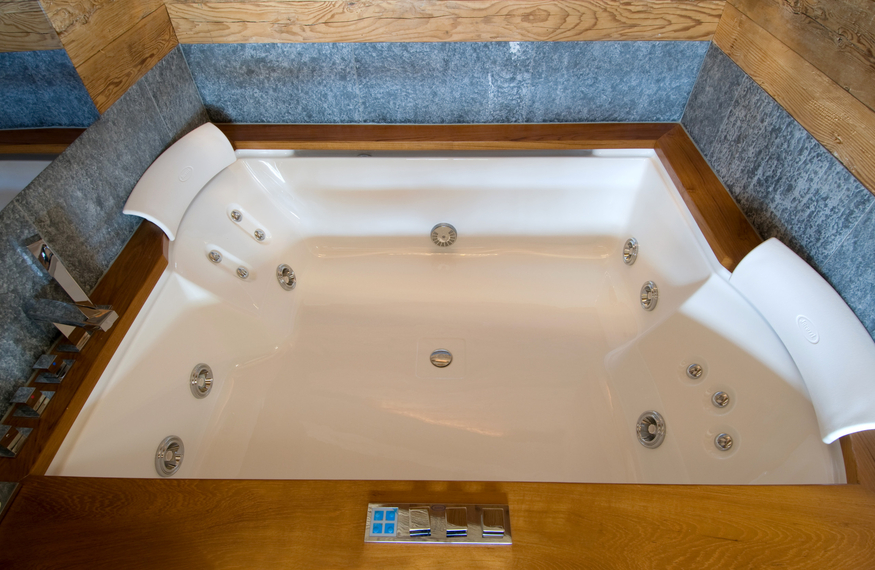 chalet-habana-verbier-jacuzzi-interieur-15.jpg