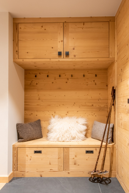 appartement-gran-paradiso-222-verbier-coin-entree-banc-21.jpg
