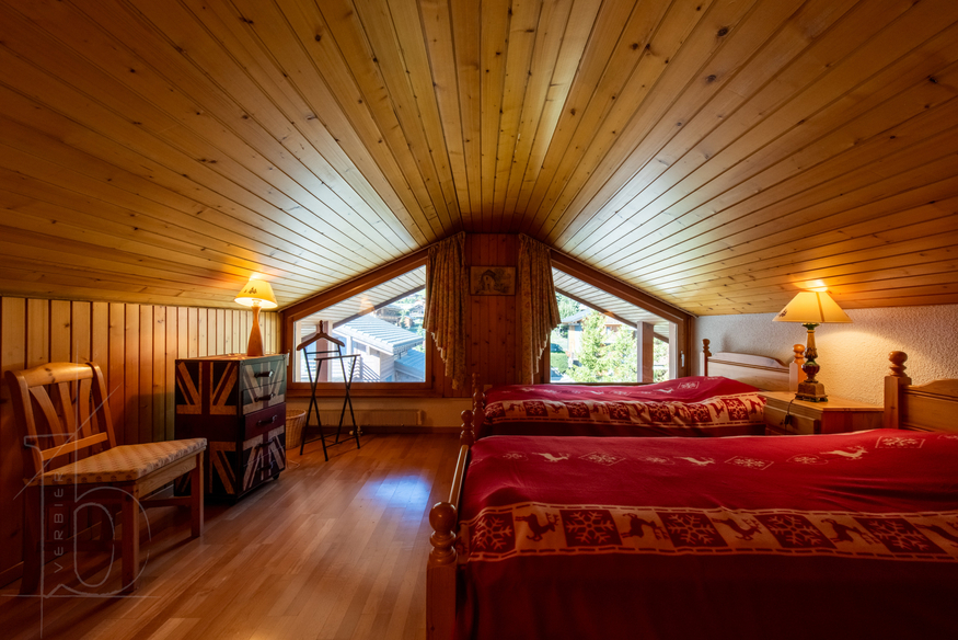 appartement-thalia-281-verbier-chambre-lits-jumeaux-angle-09.jpg