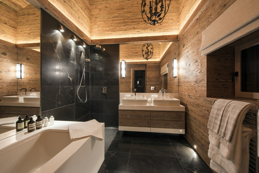 appartement-rosalp-combles-verbier-salle-de-bain-douche-noire-29.jpg