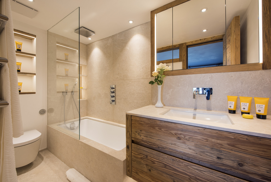 chalet-les-etrennes-verbier-salle-de-bain-double-vasque-16.jpg
