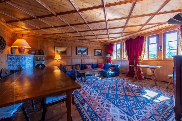 chalet-prestige-verbier-salle-a-manger-table-04.jpg