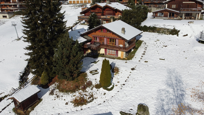 chalet-ourson-verbier-vue-aerienne-hiver-01.jpg