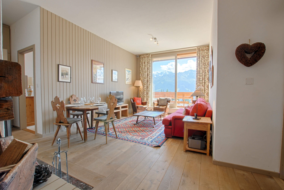appartement-thalia-066-verbier-sejour-vue-02.jpg