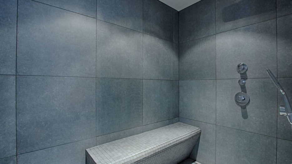 Salle de bains 1