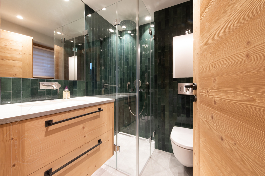 appartement-gran-paradiso-222-verbier-salle-de-bain-douche-vitre-18.jpg