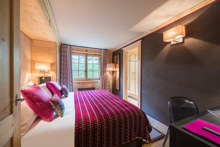 appartement-fleur-de-lin-verbier-chambre-lit-double-17.jpg