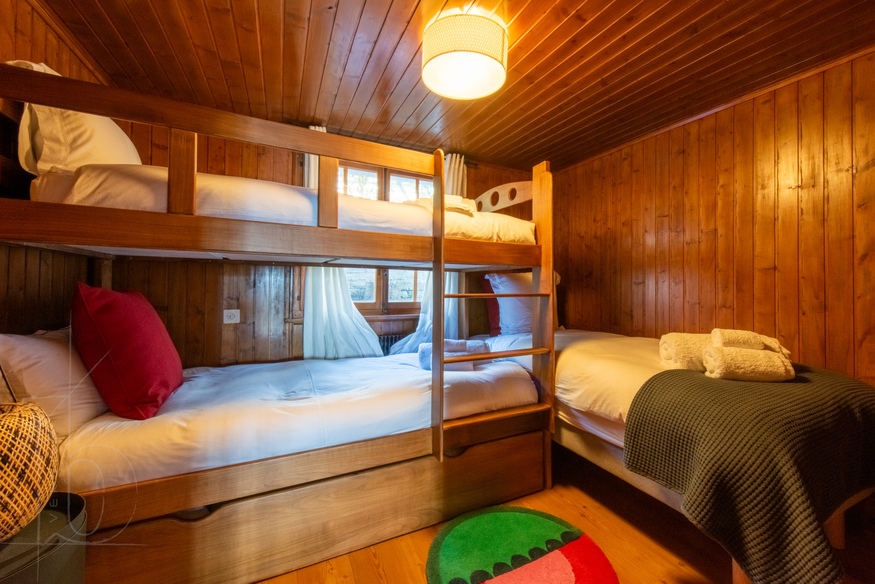 chalet-la-vadrouille-verbier-chambre-lits-superposes-vue-2-19.jpg