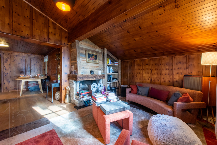 chalet-la-vadrouille-verbier-salon-cheminee-05.jpg