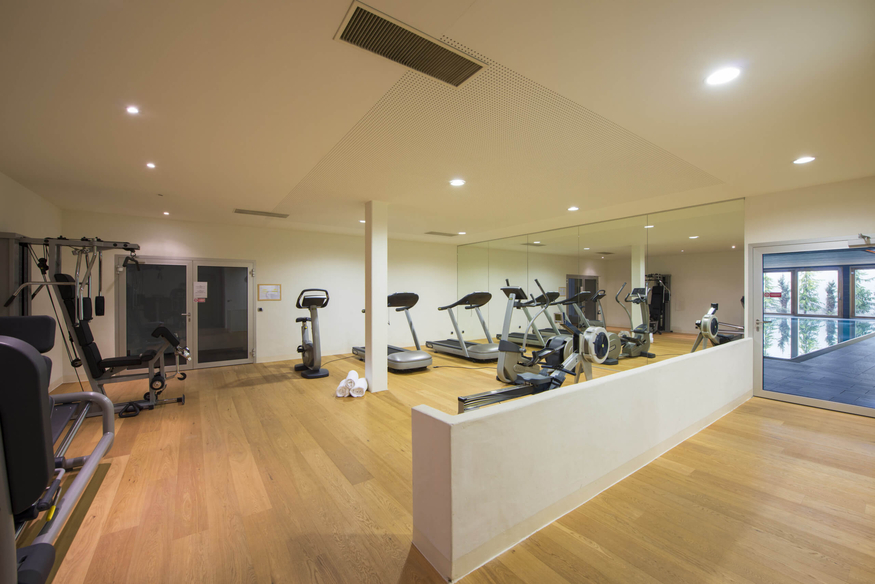 appartement-victoria-a-211-verbier-salle-sport-vue-ensemble-29.jpg