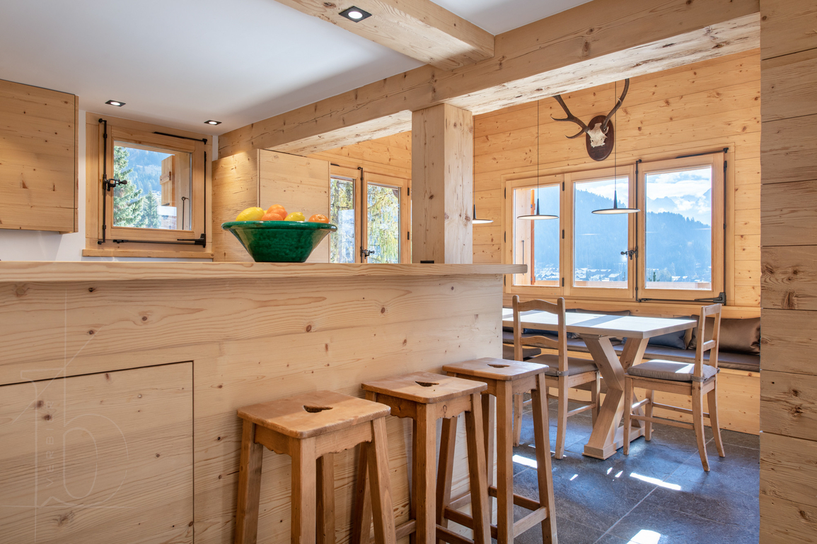 chalet-roselle-verbier-coin-repas-bar-03.jpg