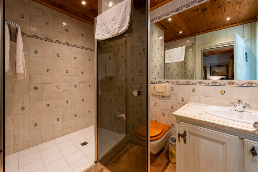 chalet-prestige-verbier-salle-de-bain-douche-15.jpg