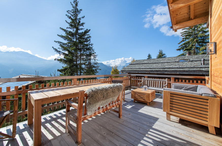 chalet-roselle-verbier-terrasse-coin-repas-14.jpg