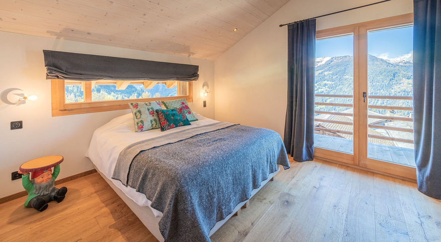 chalet-indama-verbier-chambre-double-vue-montagnes-08.jpg