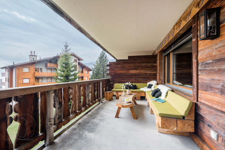appartement-fleur-de-lin-verbier-balcon-terrasse-10.jpg