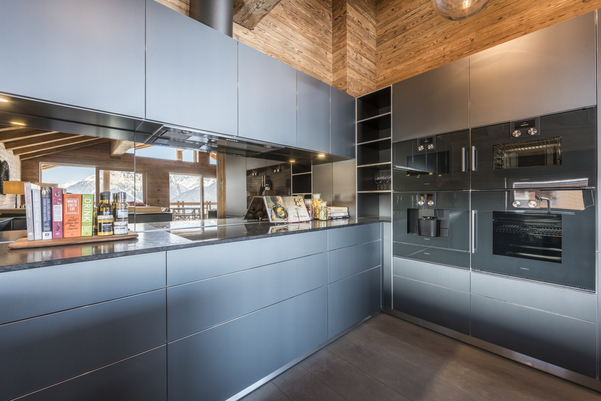 appartement-rosalp-combles-verbier-cuisine-moderne-13.jpg