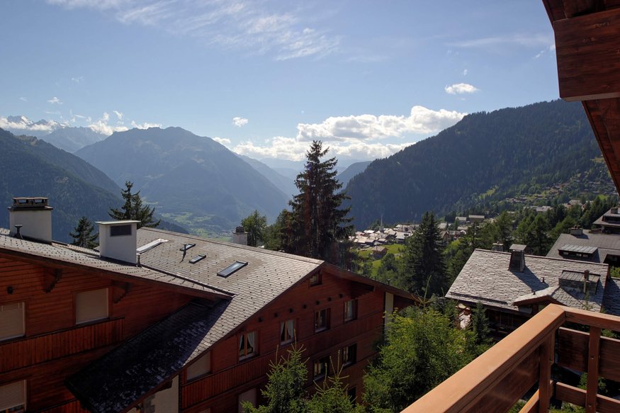 appartement-mondzeu-c271-verbier-balcon-vue-16.jpg