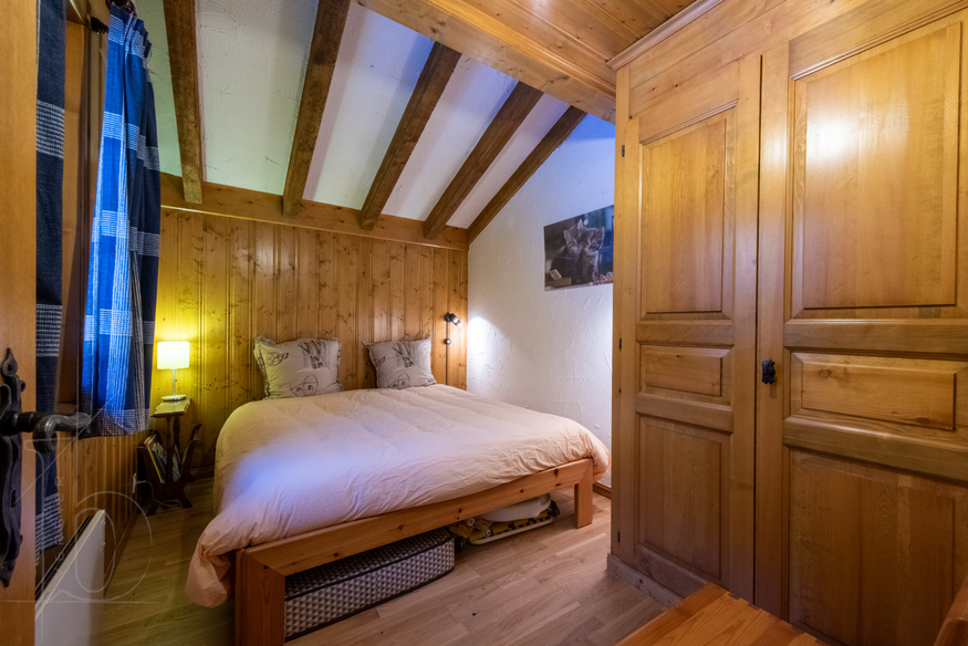 appartement-capricorne-114-verbier-chambre-double-10.jpg