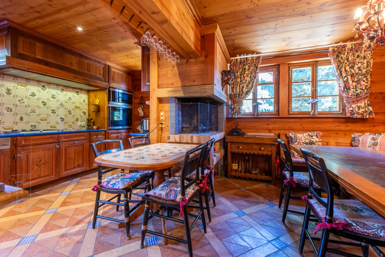 chalet-prestige-verbier-cuisine-coin-repas-05.jpg